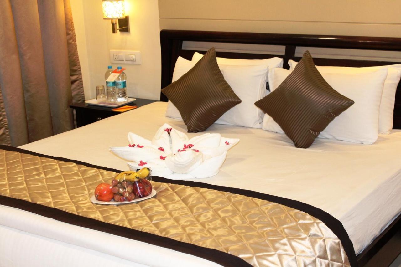 Kyriad Hotel Gulbarga By Othpl Kalaburagi Buitenkant foto